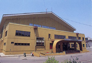 東北町民体育館